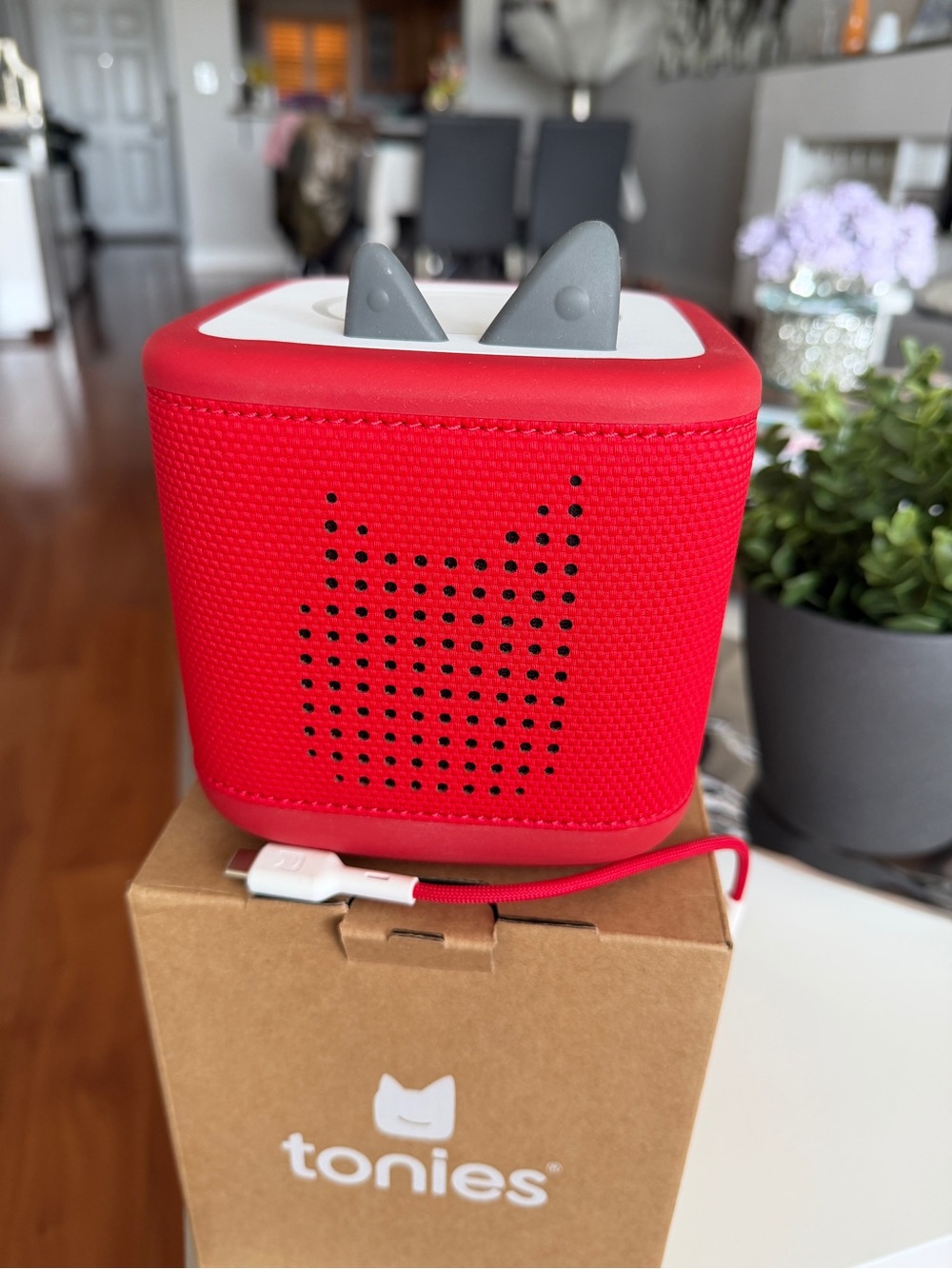 NEW Toniebox 2 Color Sunset Red